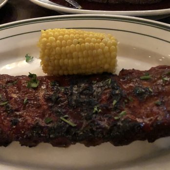 Miller's Pub - See how dry it is! It doesn't even look appetizing! - American Near Me - Chicago, Illinois Miller's Pub - See how dry it is! It doesn't even look appetizing! - American Near Me - Chicago, Illinois