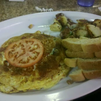 Mission's Kitchen - Mexican frittata with hash browns and white toast. - Diners Near Me - San Francisco, California Mission's Kitchen - Mexican frittata with hash browns and white toast. - Diners Near Me - San Francisco, California