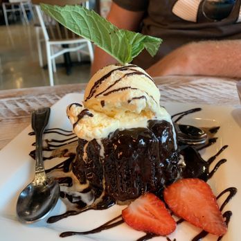 Local Table - Molten Lava Cake - New American Near Me - Cypress, Texas
