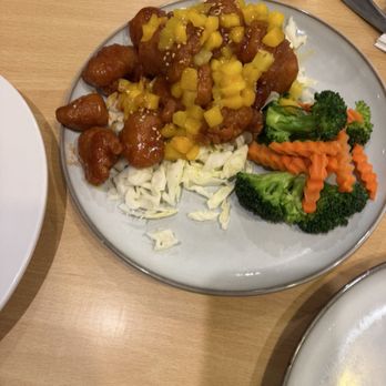 Surin Thai Eatery - Orang Chicken - Thai Near Me - Simi Valley, California