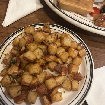 Mimi's Cafe - Breakfast & Brunch Near Me - Anaheim, California