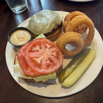 Dayton Tavern - Dayton Burger - Seafood Near Me - Dayton, Virginia Dayton Tavern - Dayton Burger - Seafood Near Me - Dayton, Virginia