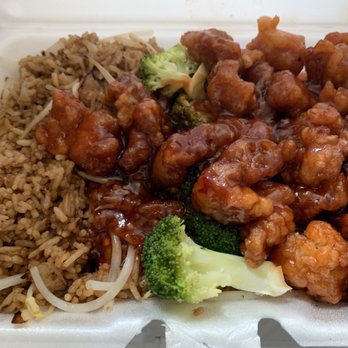 Michael's Chinese Kitchen - General Tso's Chicken Lunch Special (with Fried Rice) - Chinese Near Me - Philadelphia, Pennsylvania Michael's Chinese Kitchen - General Tso's Chicken Lunch Special (with Fried Rice) - Chinese Near Me - Philadelphia, Pennsylvania