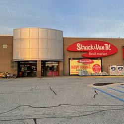 Strack & Van Til