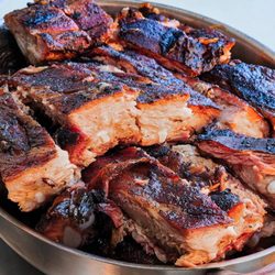 Everett & Jones BBQ - Pork Spare Ribs