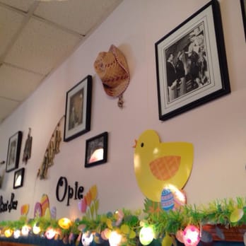 Mayberry Junction - American Near Me - Manteno, Illinois