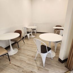 Little enclave within the larger seating area. Little enclave within the larger seating area.
