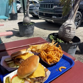 Skinny's Place - Burgers Near Me - Holmes Beach, Florida