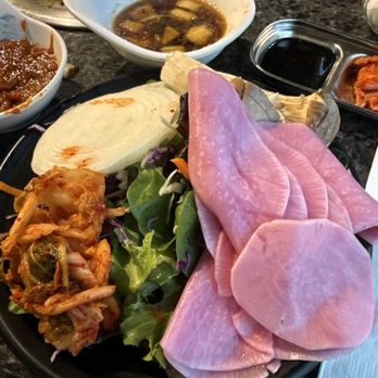 Road to Seoul BBQ - Salad, kimchi, onions - Korean Near Me - Alhambra, California Road to Seoul BBQ - Salad, kimchi, onions - Korean Near Me - Alhambra, California