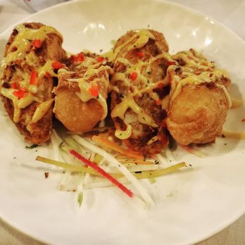 Papi Cuisine - Crab Egg rolls - Cocktail Bars Near Me - Baltimore, Maryland Papi Cuisine - Crab Egg rolls - Cocktail Bars Near Me - Baltimore, Maryland