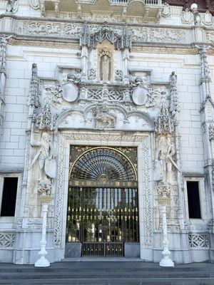 Hearst Castle by null