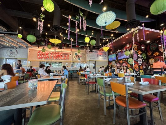 Valencia’s Tex-Mex Garage by null