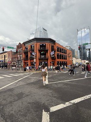 Honky Tonk Central by null