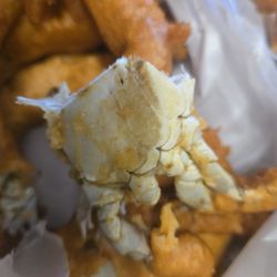 Purchased 2 LARGE fried crabs. was $20.50 I paid for a large they gave me small, this is not a large crab.Give people what they pay for.