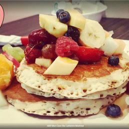 Assiette De Fruits Frais / Fresh Fruit Plate