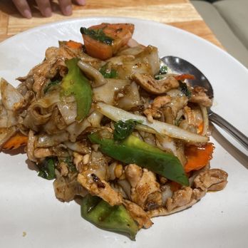 Basil & Co - Drunken Noodles - Thai Near Me - Diamond Bar, California