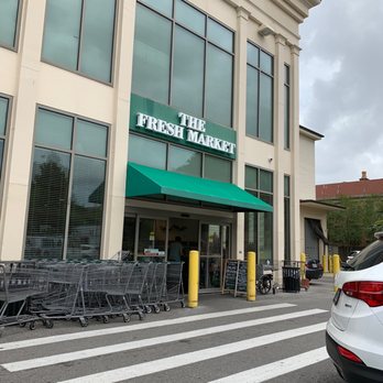 The Fresh Market - Front of back doorbell Parking Lot - Grocery Near Me - New Orleans, Louisiana The Fresh Market - Front of back doorbell Parking Lot - Grocery Near Me - New Orleans, Louisiana