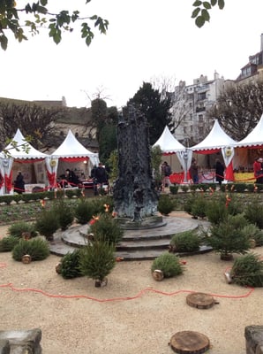 Marché de Noël de Notre-Dame by null