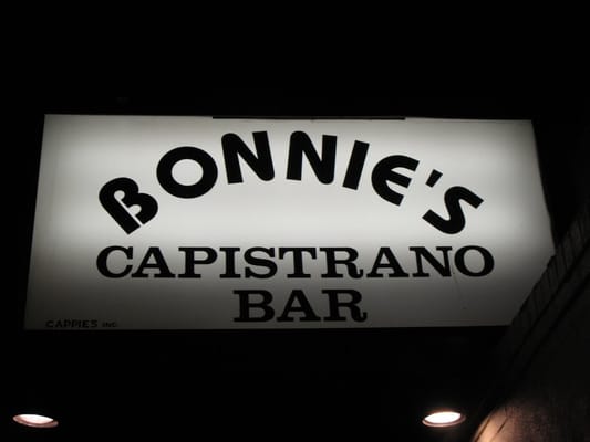 Bonnie's Capistrano Bar by null
