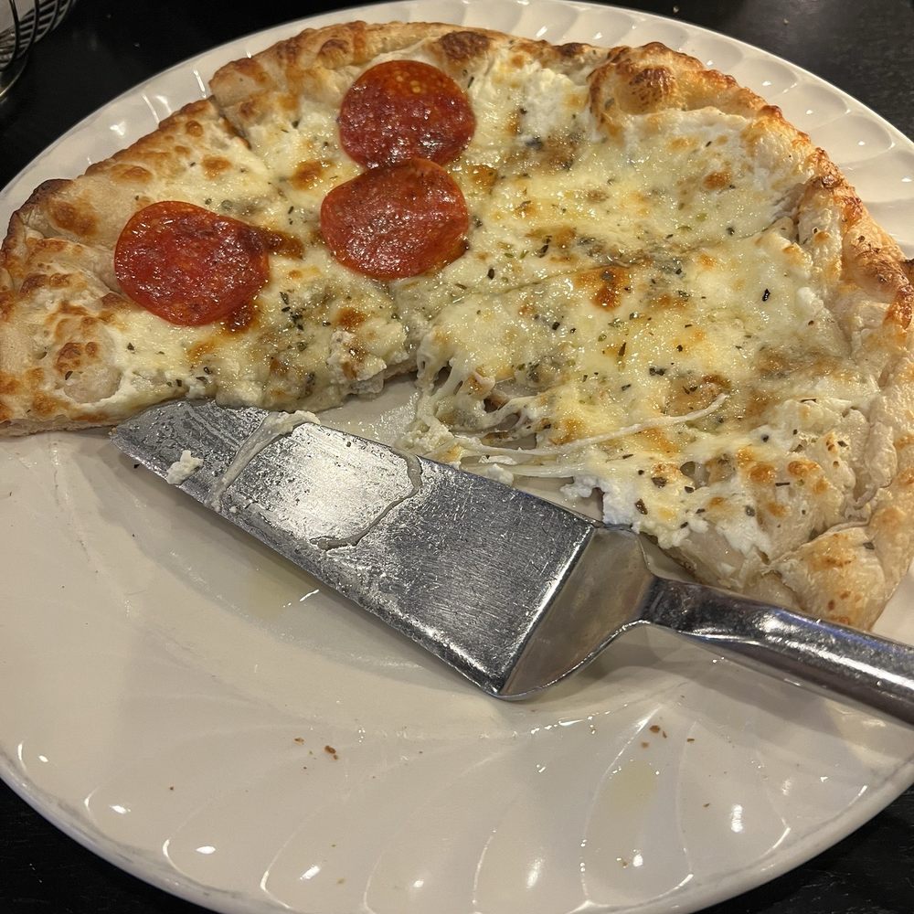 Rotelli Pizza & Pasta - Five cheese pizza - Pizza Near Me - Delray Beach, Florida Rotelli Pizza & Pasta - Five cheese pizza - Pizza Near Me - Delray Beach, Florida