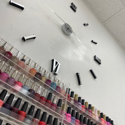 Nails by Wanda