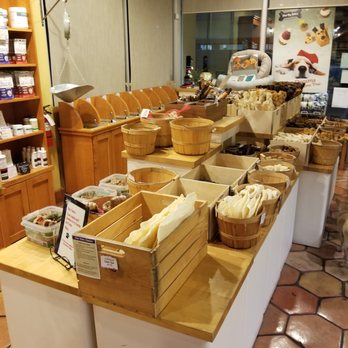 Three Dog Bakery - Pet Stores Near Me - Las Vegas, Nevada Three Dog Bakery - Pet Stores Near Me - Las Vegas, Nevada