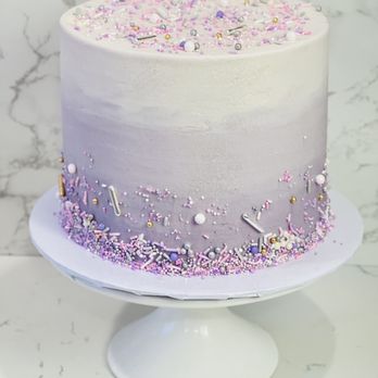 Shea's Cakes - Beautiful even without the cake topper - Cupcakes Near Me