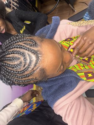 Braids Experts By MIMI by null