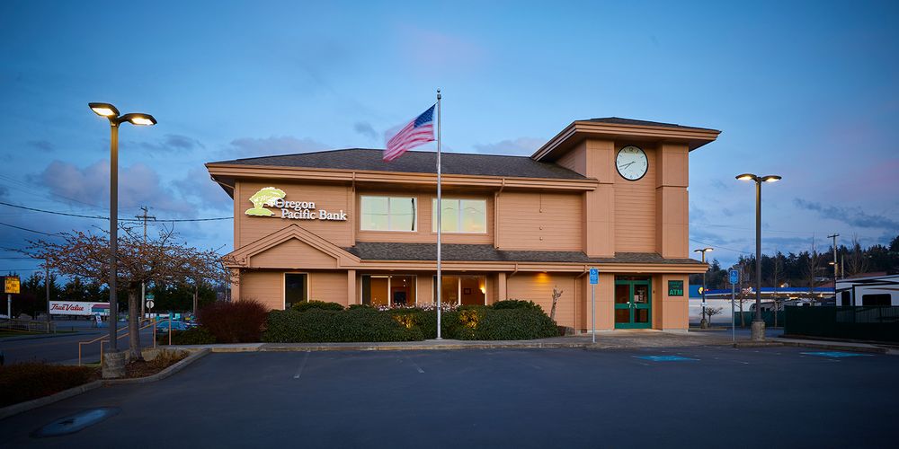 OREGON PACIFIC BANK Updated September 2024 915 S 1st St, Coos Bay, Oregon Banks & Credit