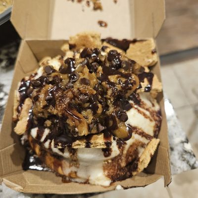 Cinnaholic by null