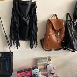 Violet's Consignment Store - Great Leather Bags