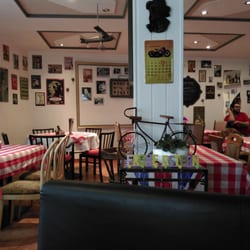 Bei Peppe - Interior.