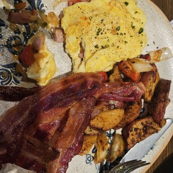 Royal Restaurant - Western omelet - Breakfast & Brunch Near Me - Alexandria, Virginia Royal Restaurant - Western omelet - Breakfast & Brunch Near Me - Alexandria, Virginia