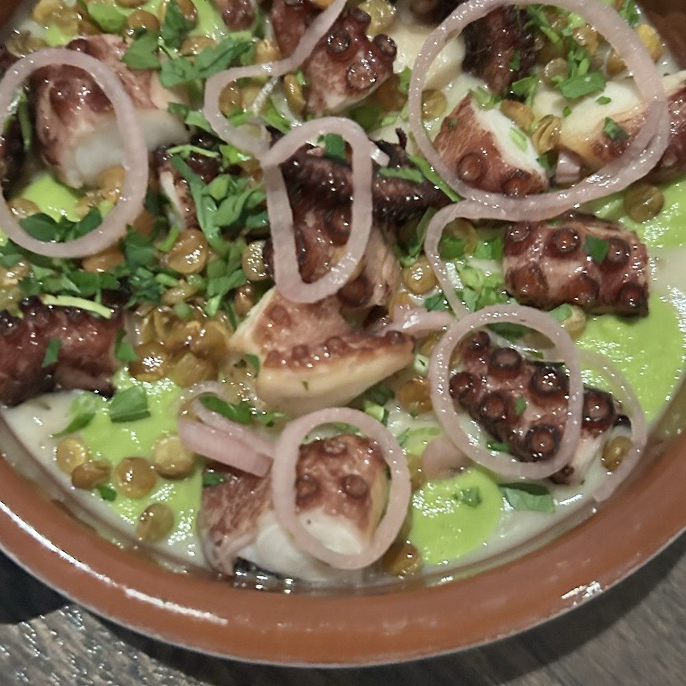 Gràcia Mediterranean - Pulpo - Cocktail Bars Near Me - Austin, Texas Gràcia Mediterranean - Pulpo - Cocktail Bars Near Me - Austin, Texas