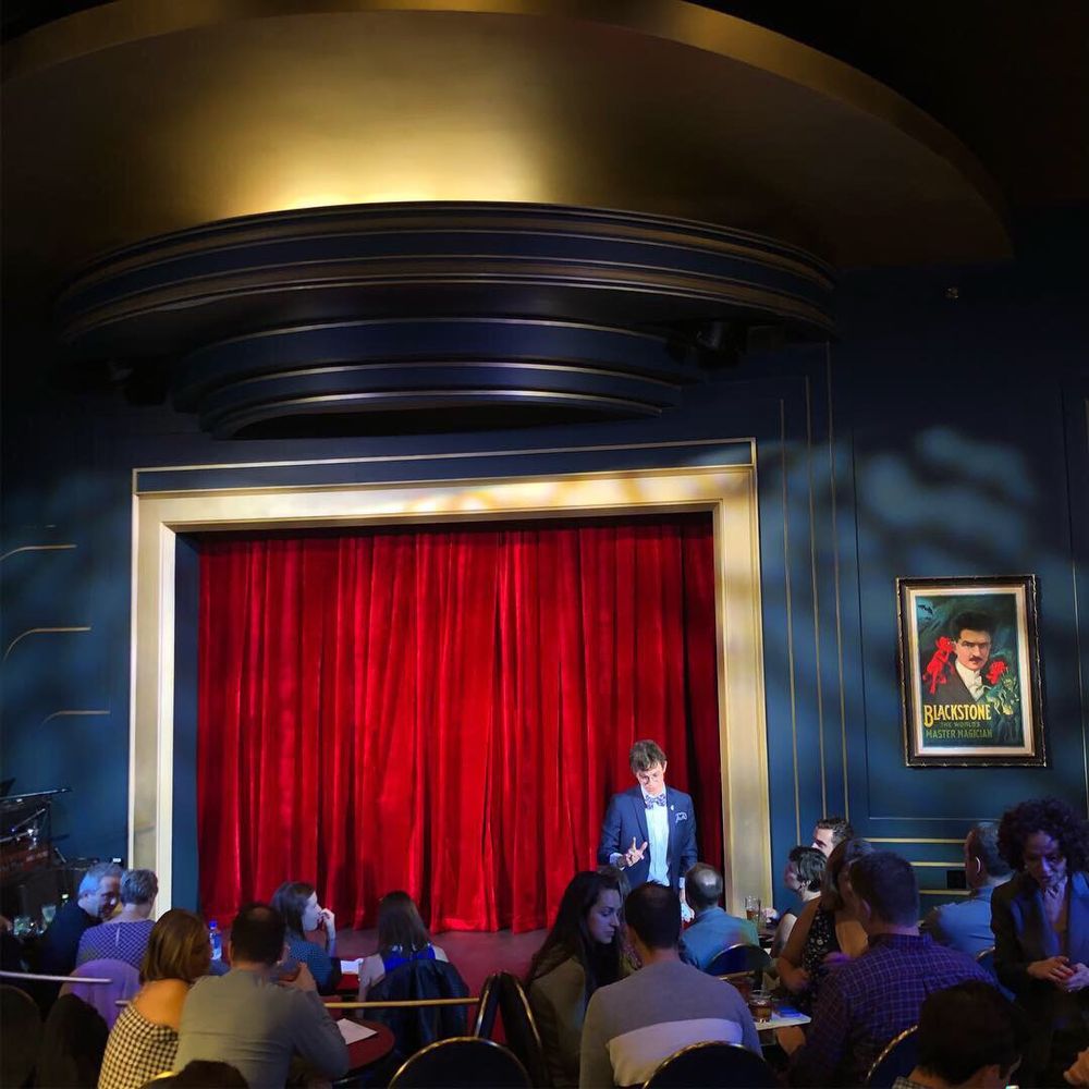 Chicago Magic Lounge - Magicians Near Me - Chicago, Illinois Chicago Magic Lounge - Magicians Near Me - Chicago, Illinois