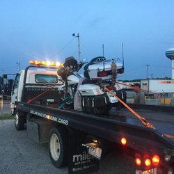 Dave's 24 Hr Towing
