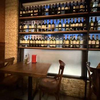 Pasta e Pasta by Allegro - Really nice set up and decor - Pasta Shops Near Me - Cerritos, California