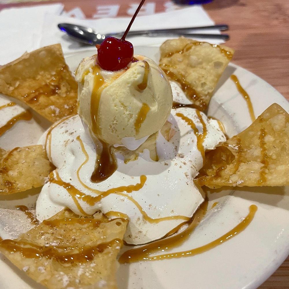 The Beach House - Cinnamon Crisps Desert. - Sports Bars Near Me - Henderson, Nevada The Beach House - Cinnamon Crisps Desert. - Sports Bars Near Me - Henderson, Nevada