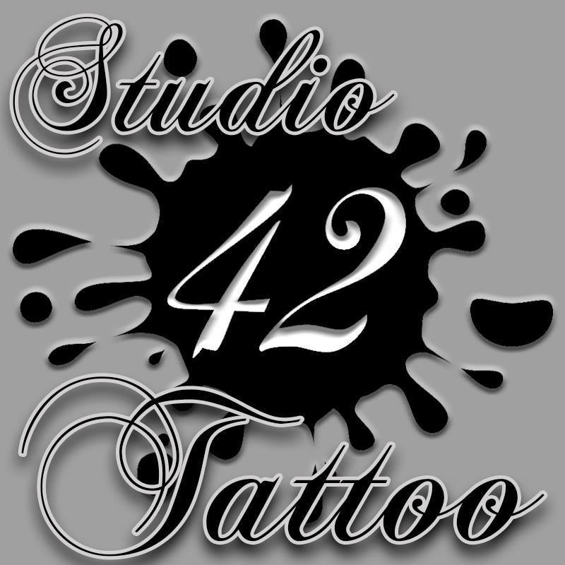 STUDIO 42 TATTOO Updated May 2024 54 Photos 5150 W Pierson Rd