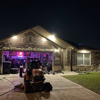 ReAmp Construction - Recessed lighting - Lighting Fixtures & Equipment Near Me ReAmp Construction - Recessed lighting - Lighting Fixtures & Equipment Near Me