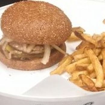Chapps Burgers - Turkey Burger w/French Fries - Burgers Near Me - Cedar Hill, Texas Chapps Burgers - Turkey Burger w/French Fries - Burgers Near Me - Cedar Hill, Texas