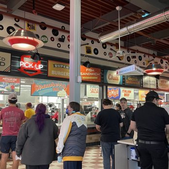 Portillo's Tucson - Pick up station - Hot Dogs Near Me - Tucson, Arizona Portillo's Tucson - Pick up station - Hot Dogs Near Me - Tucson, Arizona