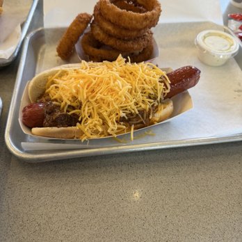 Bunz Burger - Chili cheese dog and onion rings - Hot Dogs Near Me - Huntington Beach, California Bunz Burger - Chili cheese dog and onion rings - Hot Dogs Near Me - Huntington Beach, California