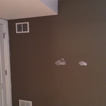 No Games Painter - Before - Mater bedroom - Painters Near Me - Chicago, Illinois No Games Painter - Before - Mater bedroom - Painters Near Me - Chicago, Illinois