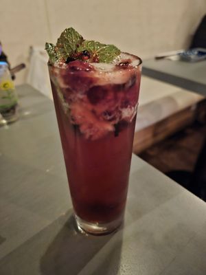 NEW RETRO - BASEMENT BAR by null