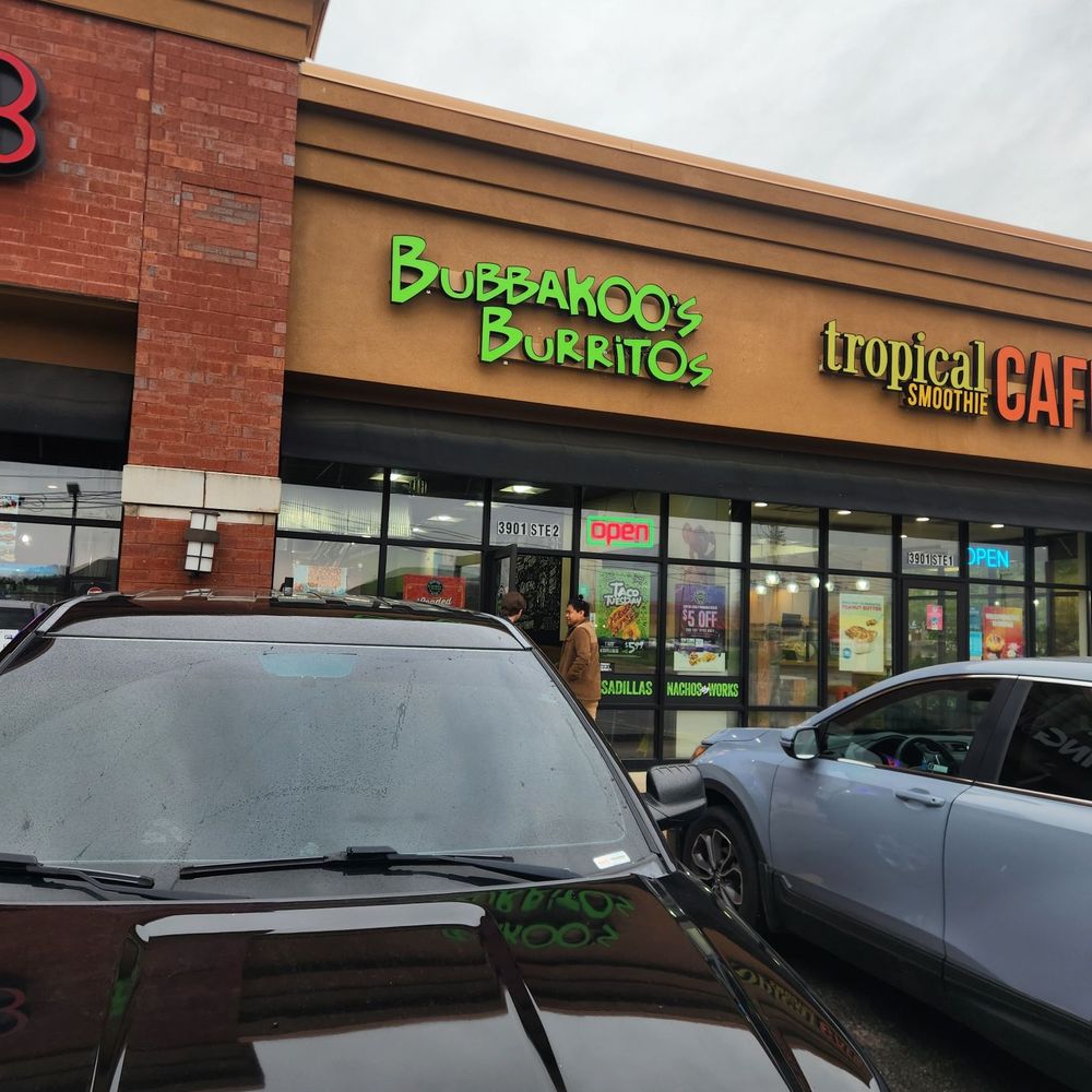 Bubbakoo's Burritos - Outside - New Mexican Cuisine Near Me - Glen Carbon, Illinois