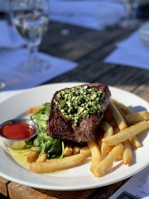 The Lake Chalet Seafood Bar & Grill by null