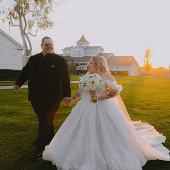 Crestmore Manor - And just before sunset at Crestmore Manor - Venues & Event Spaces Near Me - Riverside, California Crestmore Manor - And just before sunset at Crestmore Manor - Venues & Event Spaces Near Me - Riverside, California