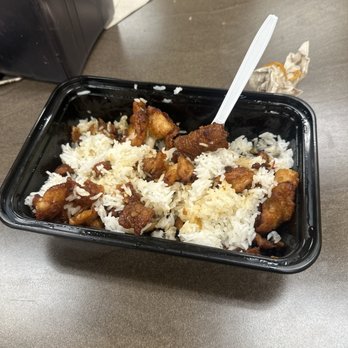 Ginger Pop - Garlic Chicken - Thai Near Me - Vancouver, Washington