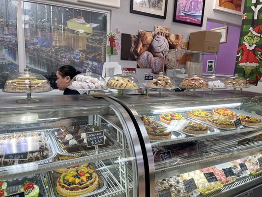 Vegas Bakery by null